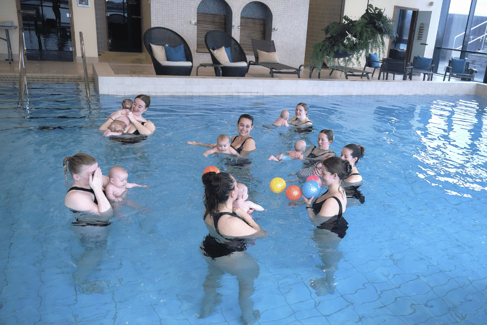 Babysvømning hold 1